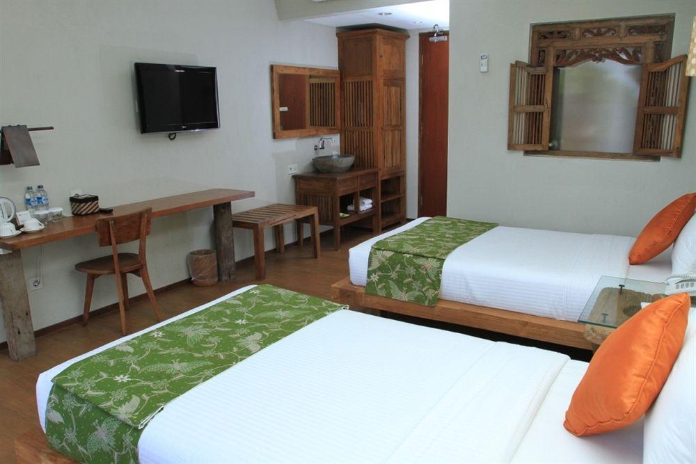 Rumah Batu Boutique Hotel Solo Extérieur photo